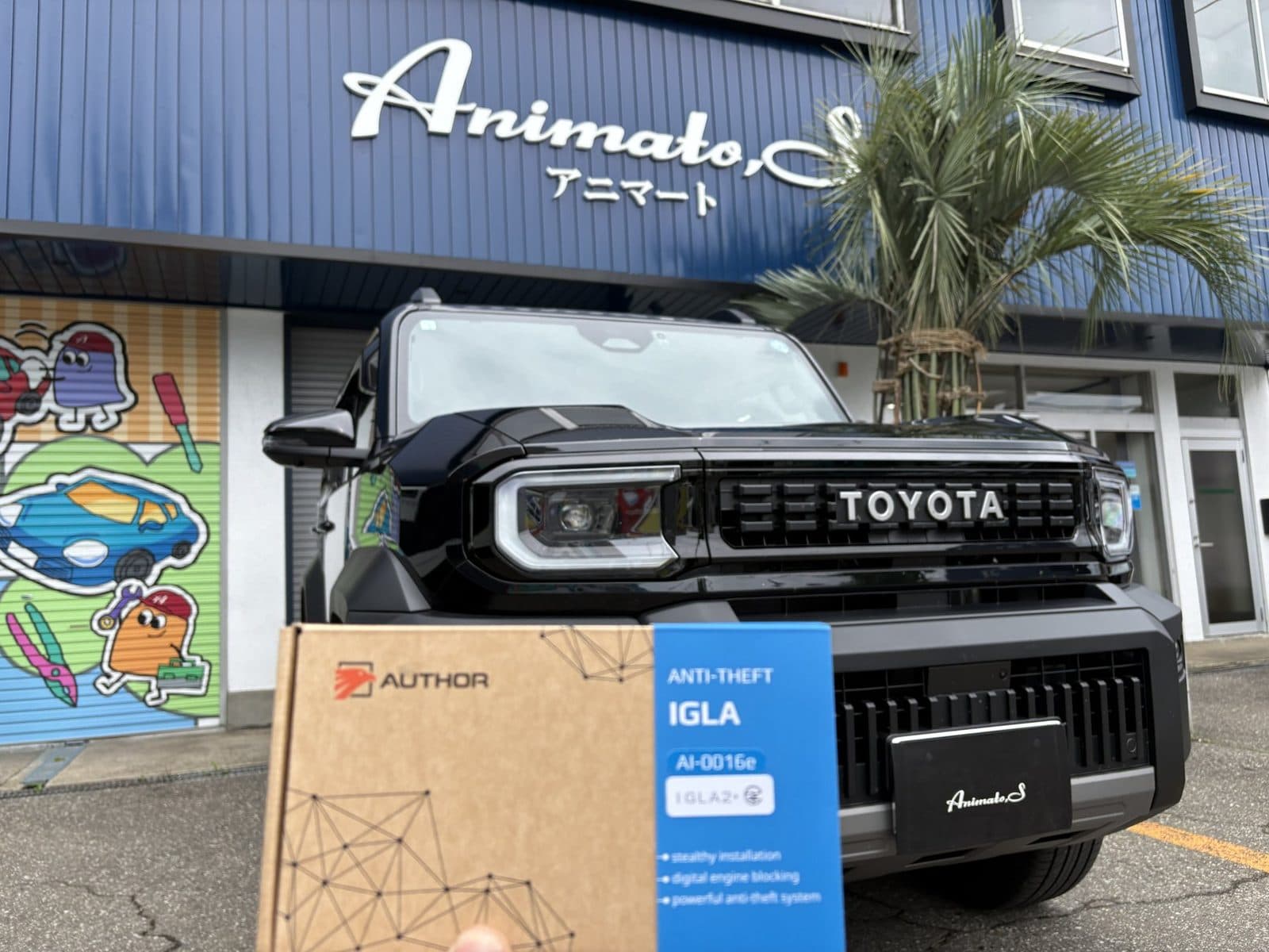 ランドクルーザーFJ(ブラック)に IGLA2+ を取り付けた施工事例|福井市 アニマートカーメンテナンス
