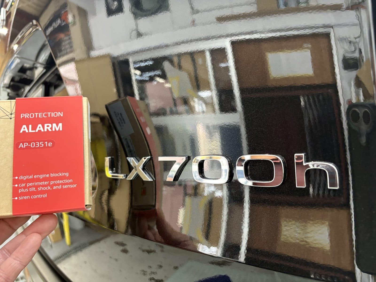 レクサス LX700h(ブラック)に IGLA ALARM を取り付けたカーセキュリティ施工事例|福井市 アニマートカーメンテナンス