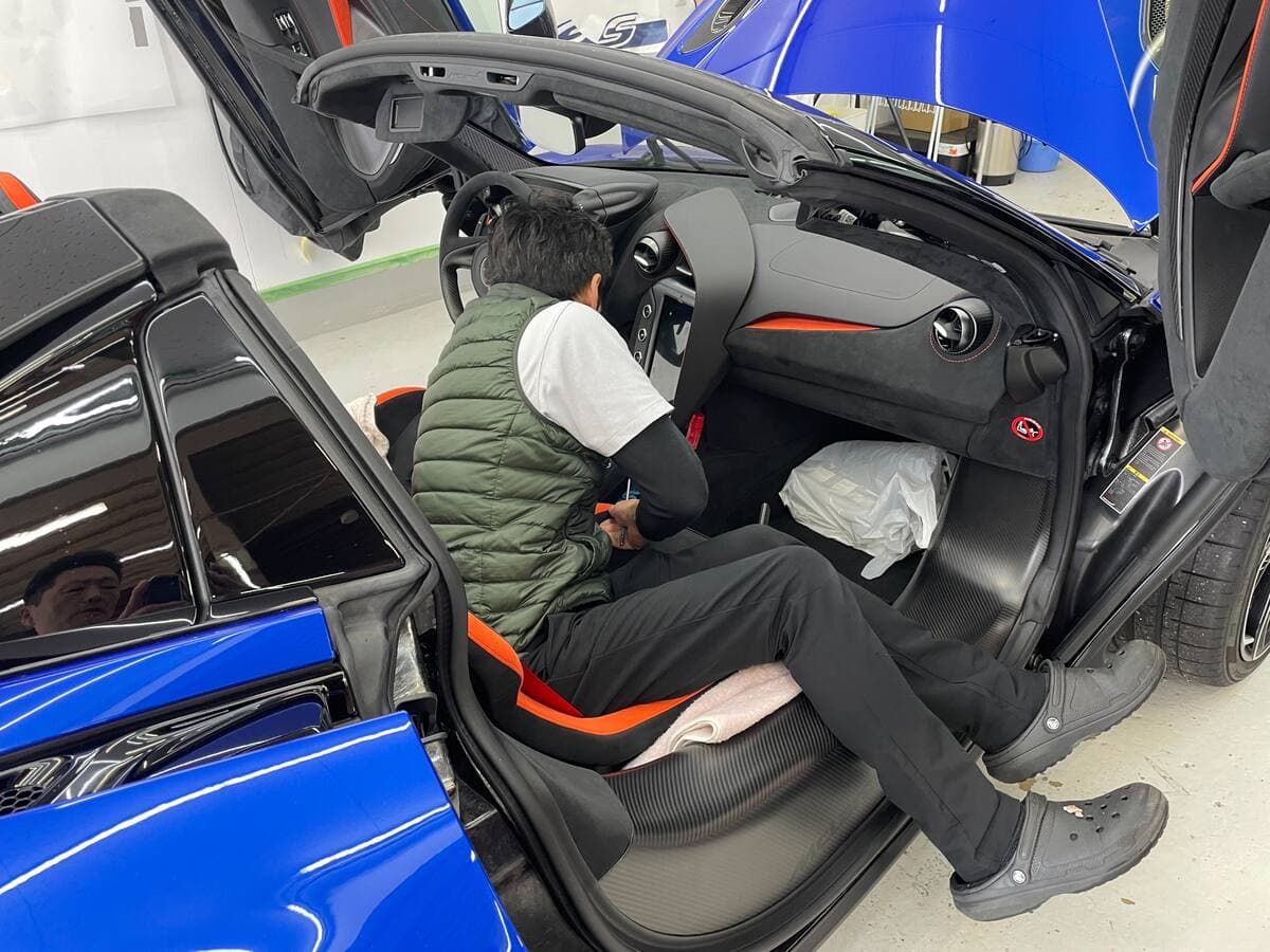 マクラーレン 720S|インテリア・電装|福井市 アニマートカーメンテナンス