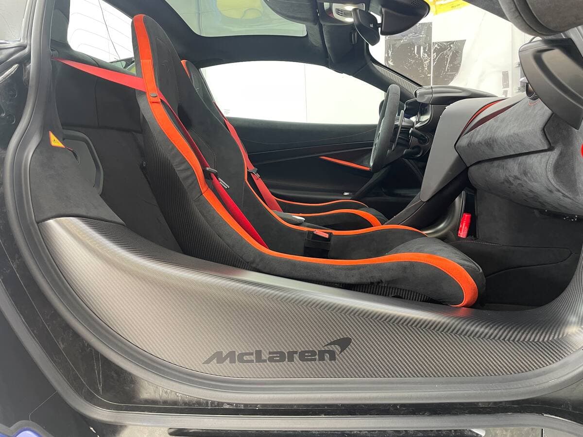 マクラーレン 720S|インテリア・電装|福井市 アニマートカーメンテナンス